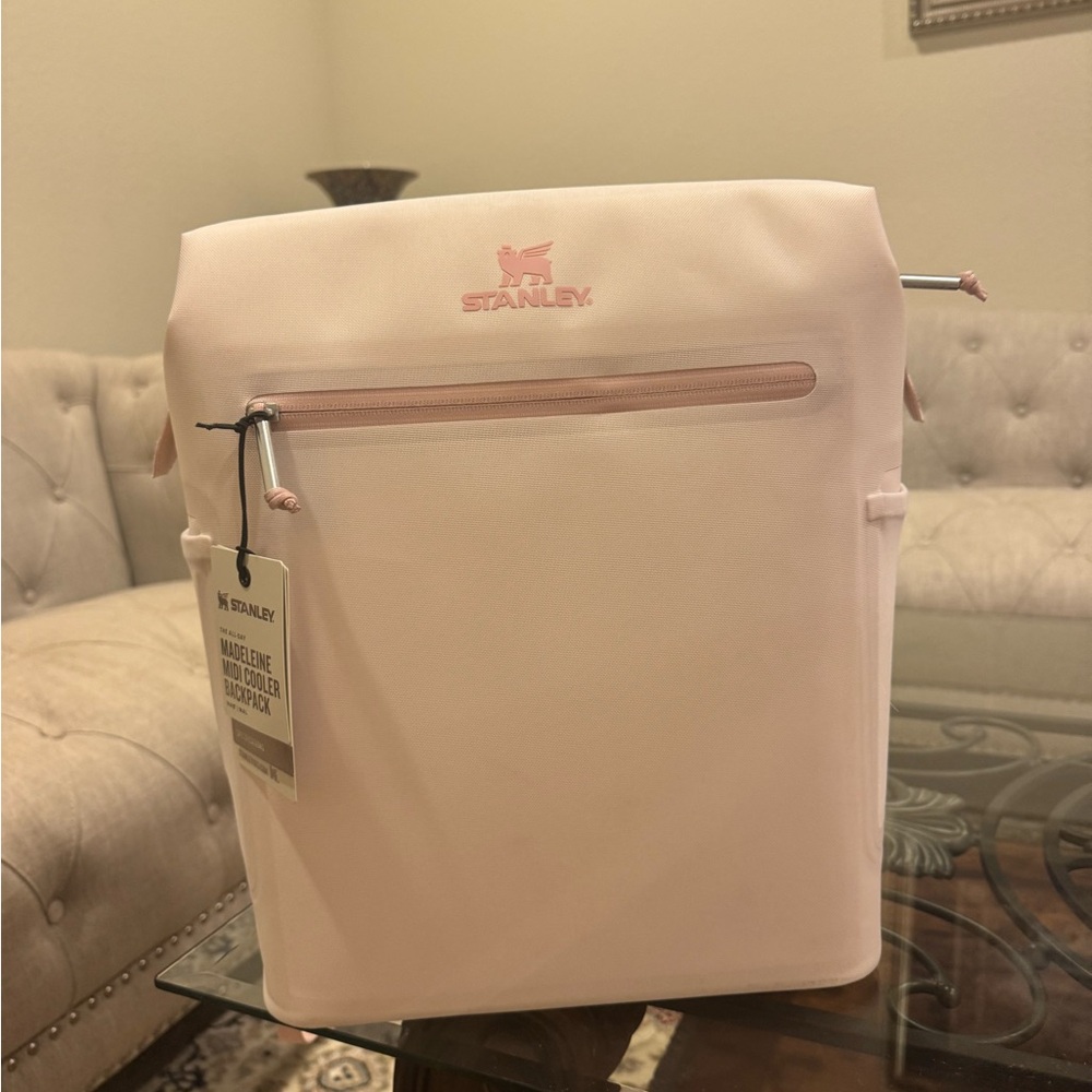 Stanley 20 Cans/14.8qt All Day Madeleine Midi Backpack Cooler - Rose Quartz